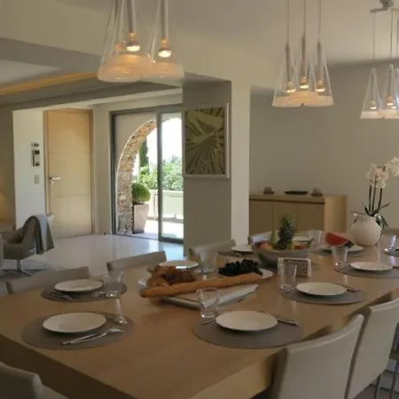 Five Bedrooms * Ramatuelle